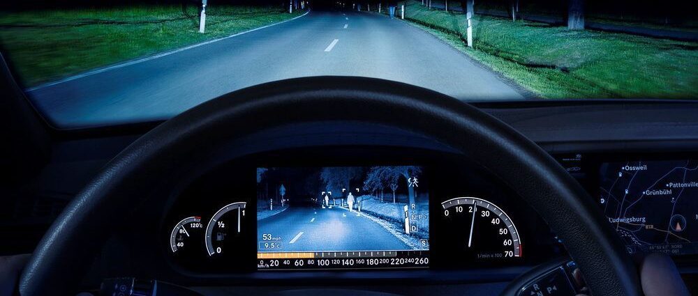 سیستم دید در شب از آپشن های کمکی خودرو